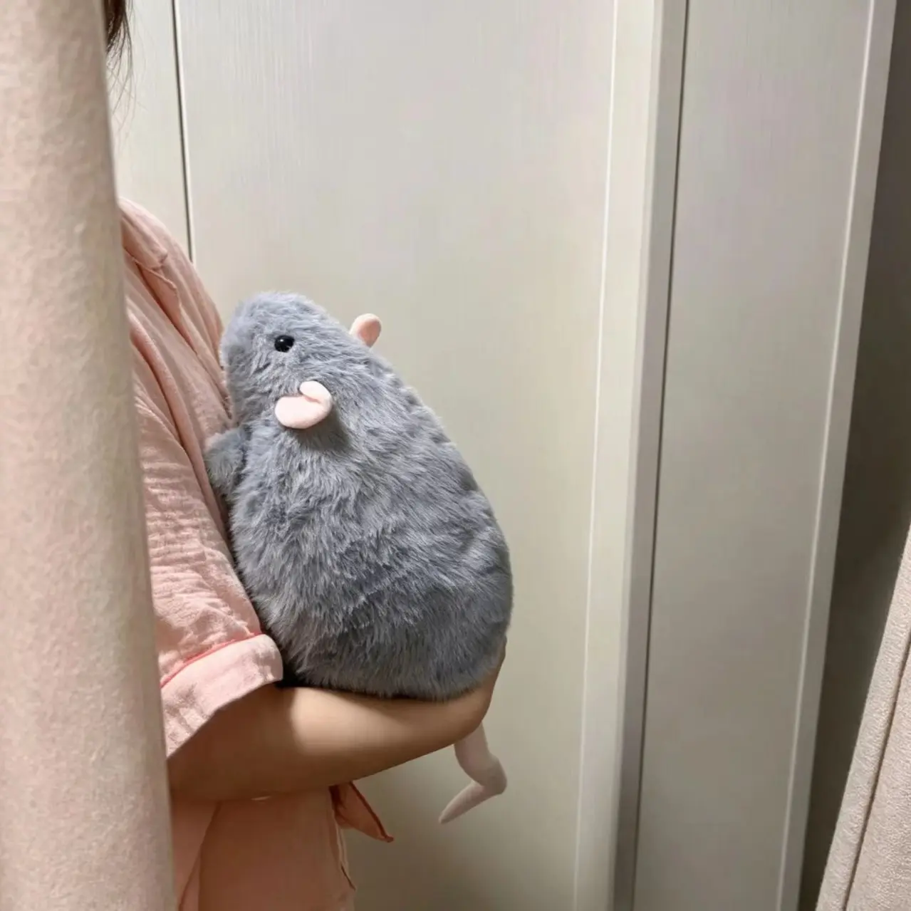 Cute Floral Mouse Plush Toy Doll Figure, Cute Animal Design, Realistic Birthday Gift for Girls, Soft Stuffed Animal, Huggable Stuffed Animal, Perfect Present for Women, Soft Cuddly Gift