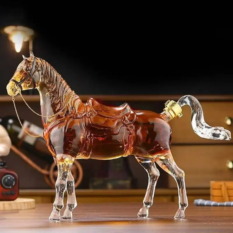 2026 New Horse Shape Wine Bottle, High Borosilicate Glass, 1000ML Capacity, Whiskey Bottle, Decorative Gift for Father and Husband