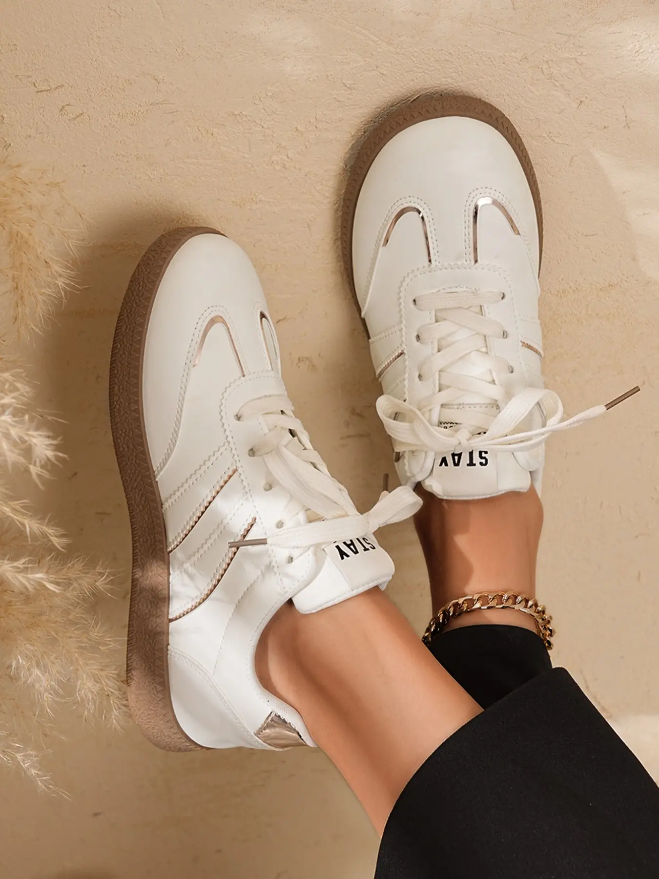 2026 Viral Women Minimalist German Trainer Sneakers, Lace Up Round Toe Flat Casual Shoes.Gum Rubber Sole Retro Trainers, For Daily Errands Street