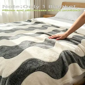 Minimalist Wave Pattern Plush Blanket, Single/double Size, Soft Nap Throw, Bedroom Decor, Office Rest Mat, Portable