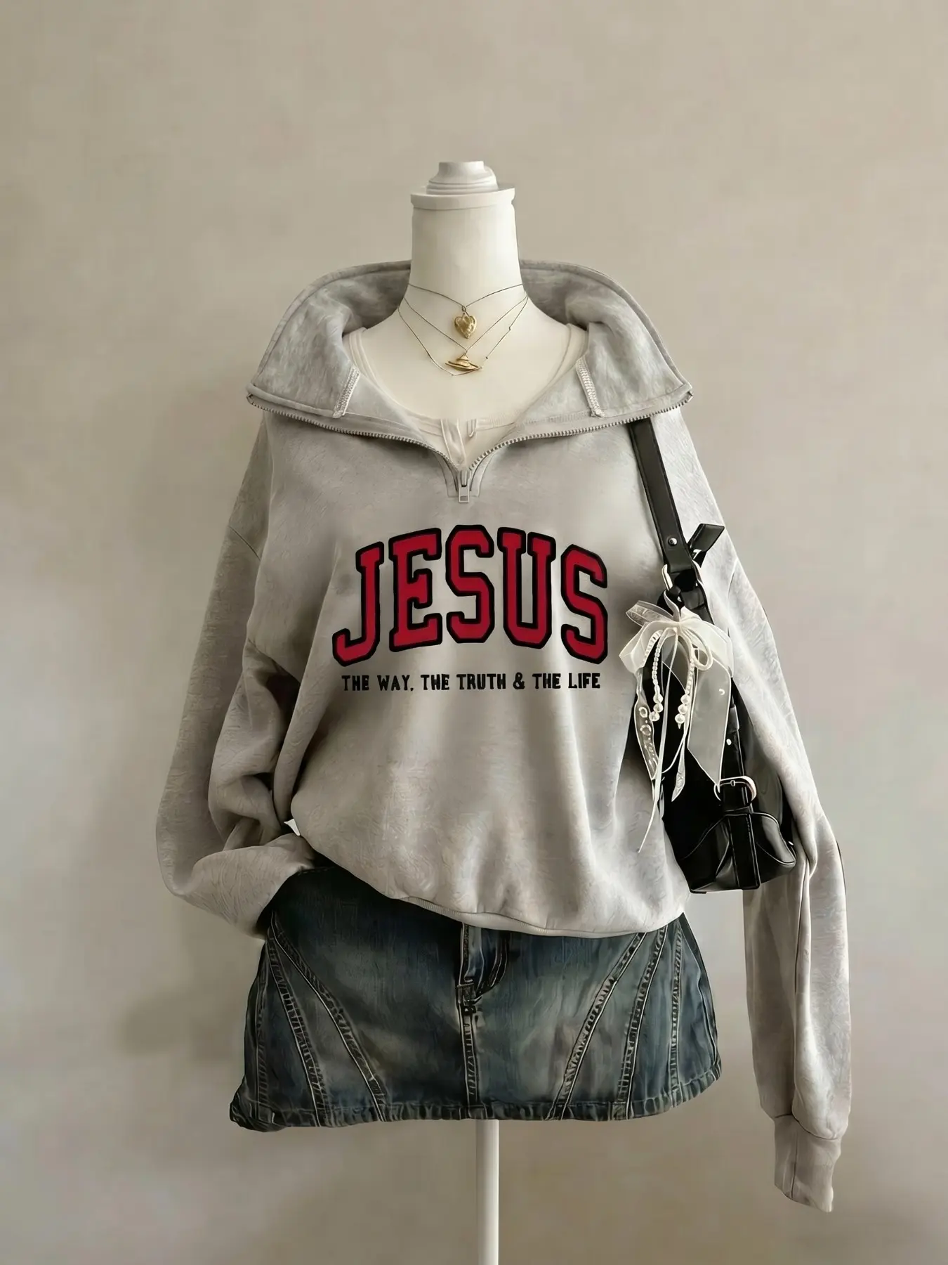 JESUS Aesthetic Half-Zip Loose Baggy Oversized Long-Sleeve Hoodie Sweatshirt, Y2K Christian Graphic Top, Cozy Fleece Drop-Shoulder Pullover, Vintage Washed Finish, Casual Hooded Sweatshirts Daily & Streetwear for Women