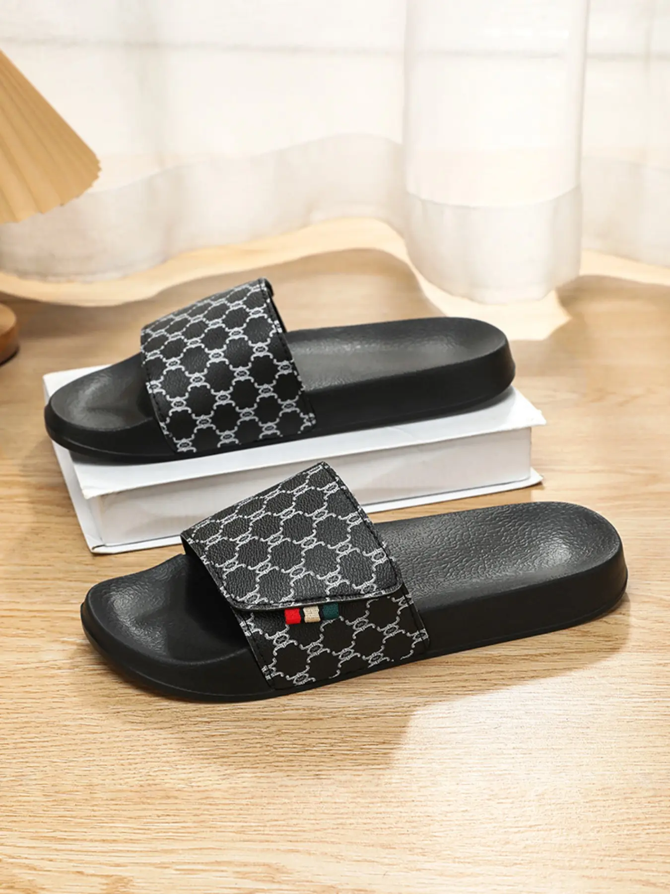 Men's Fashion Slippers, Slide, Thick Eva Sole, Casual Home Outdoor Shoes, Summer Beach Indoor Slippers, Striped PU Leather, All Seasons, Footwear