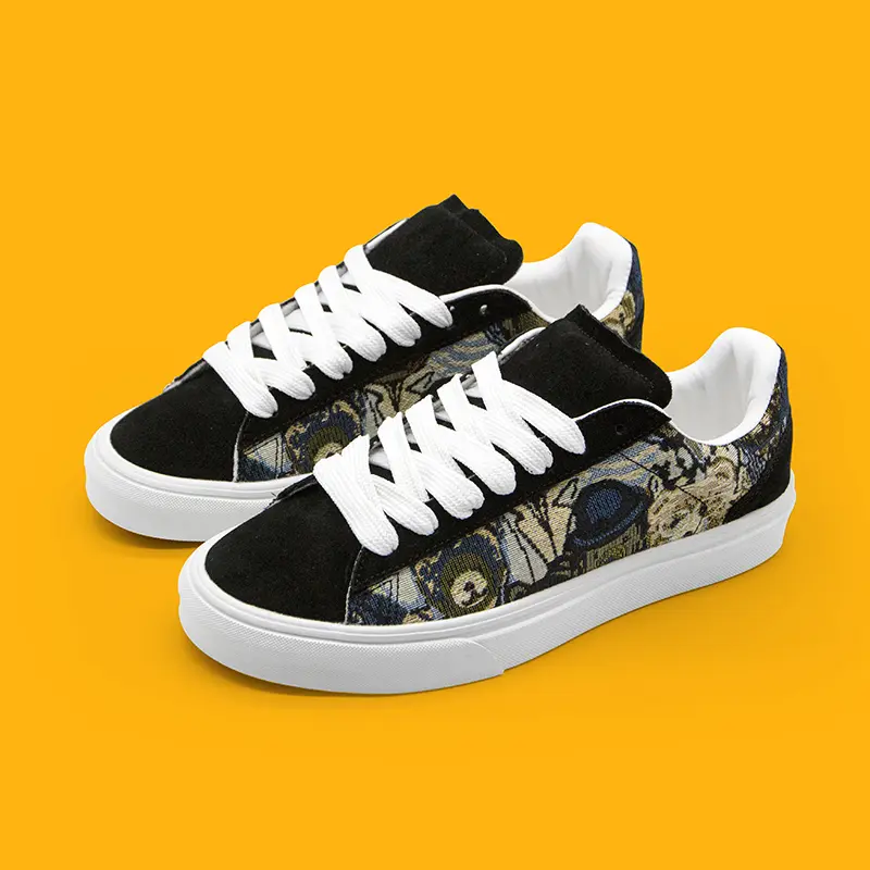 Unisex Vintage Cartoon Bear Jacquard Low-Top Canvas Sneakers, Black Suede Trim, White Platform, Preppy 90s Inspired Footwear Fashion, Funky-Alternative Style Casual Trainers for Men Women, Funky Casual Trainers