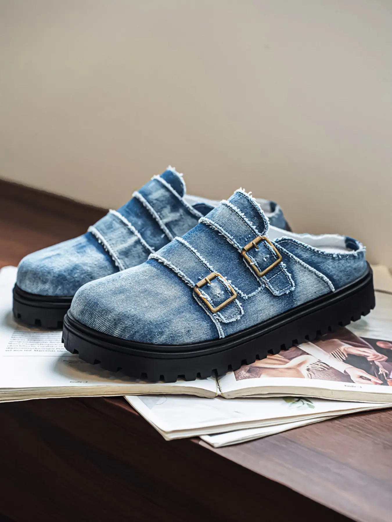 Men Washed Black Denim Clog Mules Dual Antique Brass Buckle Straps Frayed Raw Edge Design Thick Serrated Non-Slip Platform Soft Inner Slip-On Streetwear Half Slippers for Daily Wear