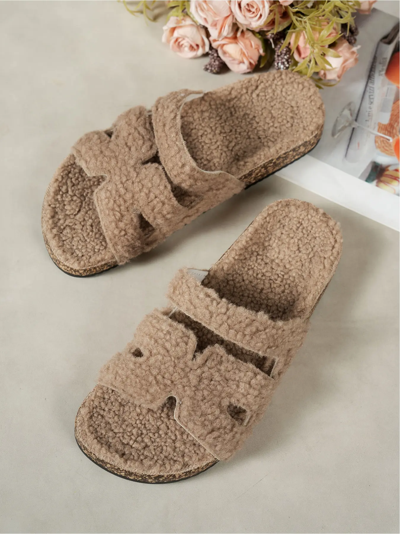 Women's Fuzzy Plush Cork Footbed Slippers, Soft Teddy Fleece Upper Open Toe Design, Comfortable Non-Slip Casual Cozy Indoor Slides for Home & Daily Errands, Warm Indoor Footwear