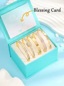 5-piece high-end ladies' jewelry gift set. Fashionable and stackable ladies' jewelry for multiple outfit combinations. Handwritten greeting card with blessing message. Suitable as a gift to give.