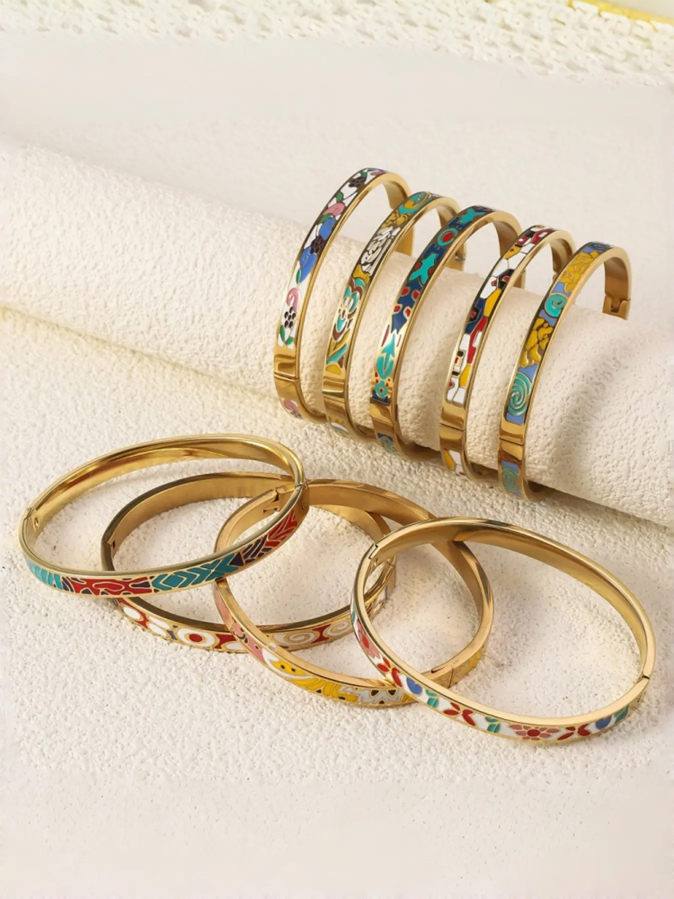 Vintage Cloisonné Enamel 18k Gold Plated Waterproof Titanium Steel Bangle, Colorful Floral Pattern, Casual Style, All Seasons Jewelry, Everyday Wear Bracelet