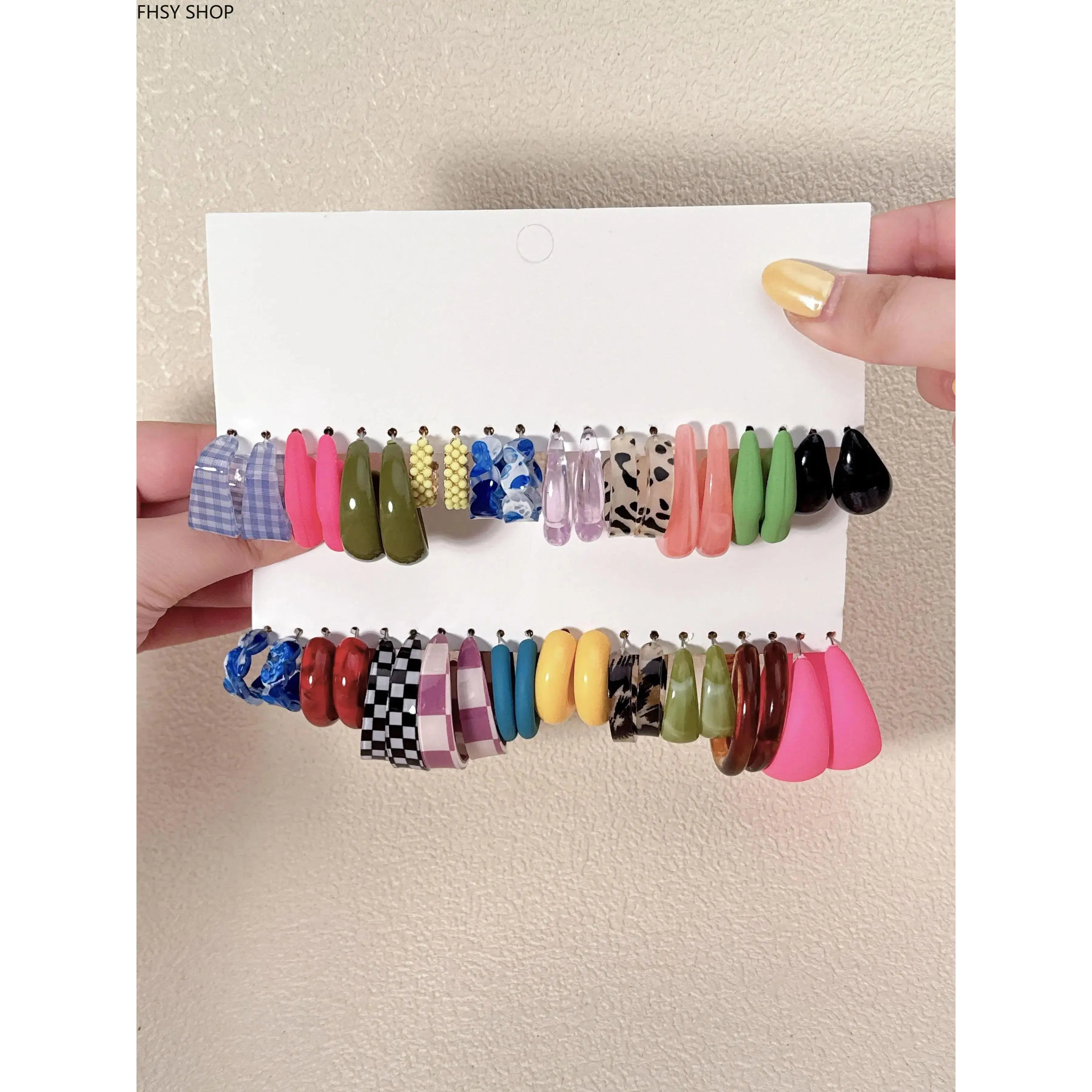 Stud Earrings for Women, Trendy Geometric Colorblock Jewelry in Acrylic and Metal, All-Match Accessory for Daily Outfits and Parties