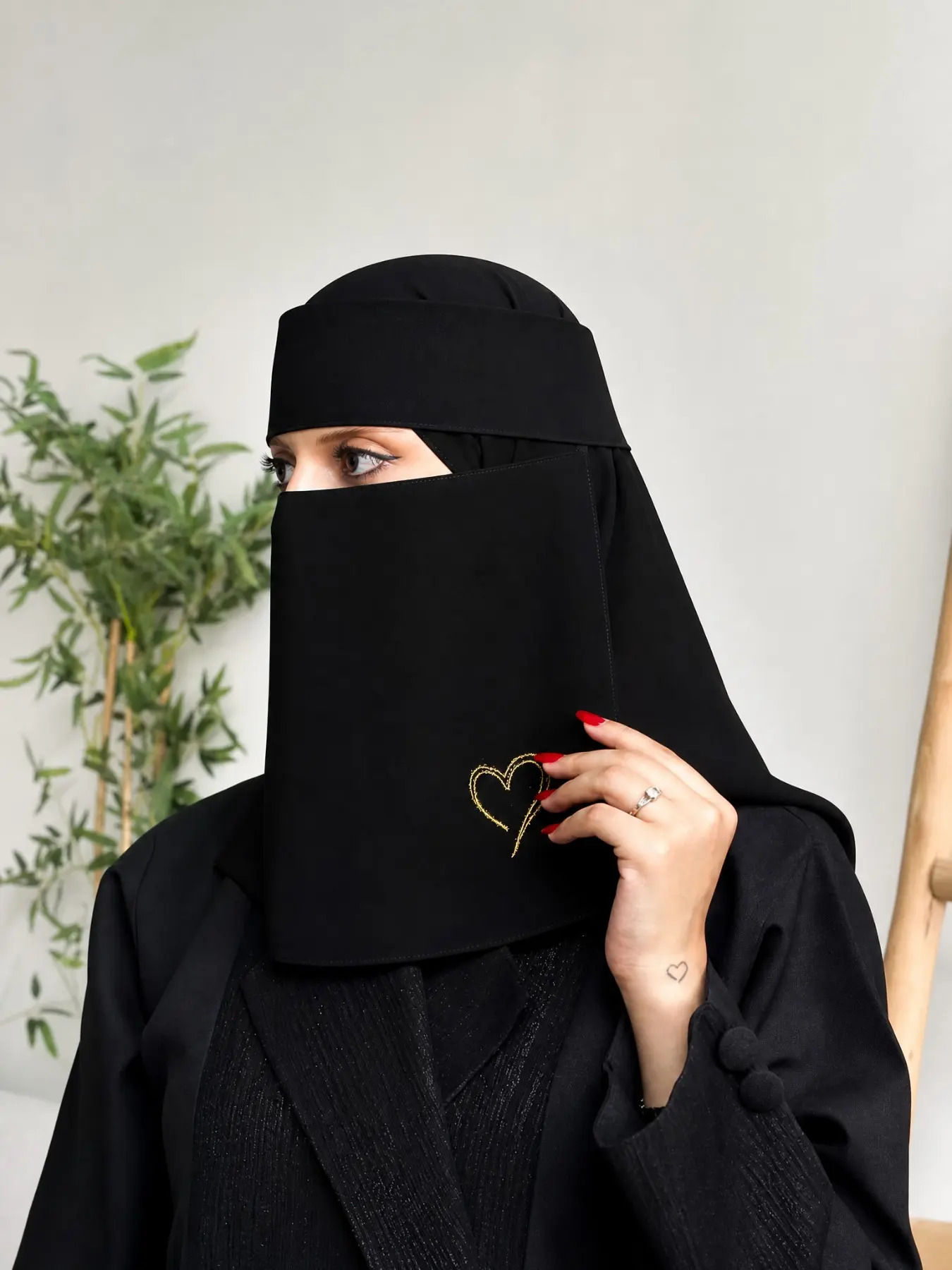 1pc Light Luxury Heart Sprinkled Composite Silk Islamic Veil, Unisex Design, All Season Wear, Perfect Gift for Muslims