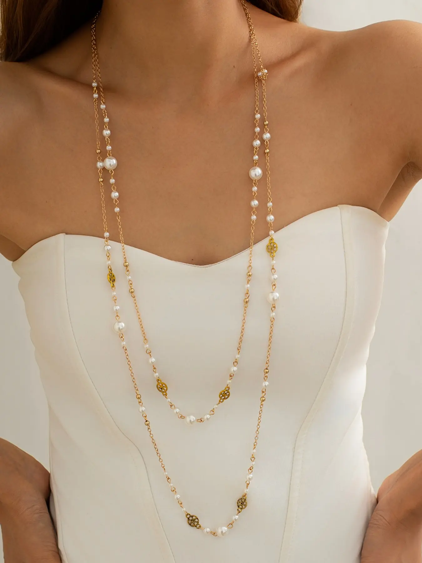 2Pcs Elegant faux pearl layered long Alloy Fashion Accessory Necklace for women, tassel sweater chain, long pendant chain, suitable for all seasons, a great gift for friends.