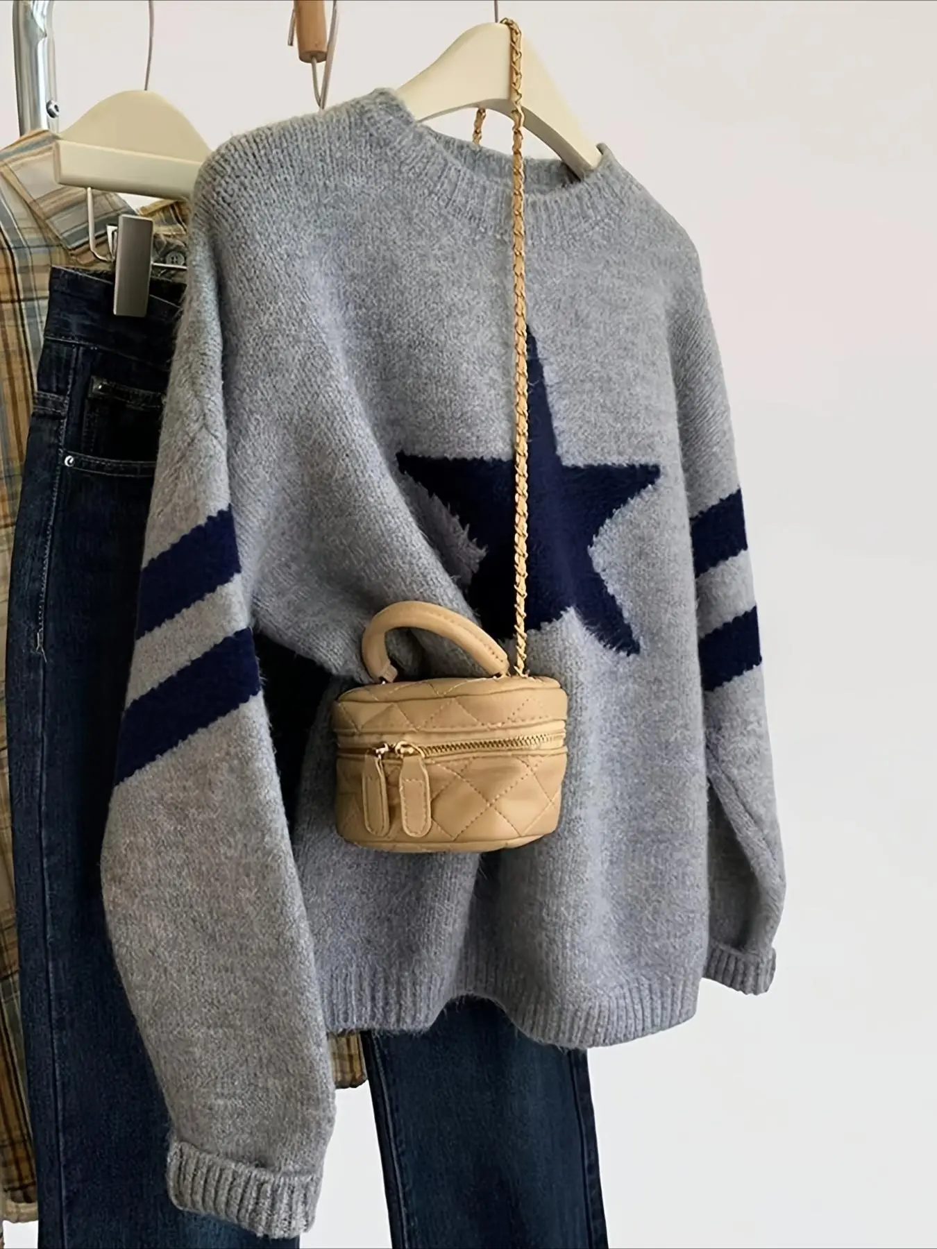 New Y2K Elegant Outdoor Women's Loose Fit Round Neck Knit Top, Cute Festival Commuter Fashion, Soft Comfortable Cozy Sweater
