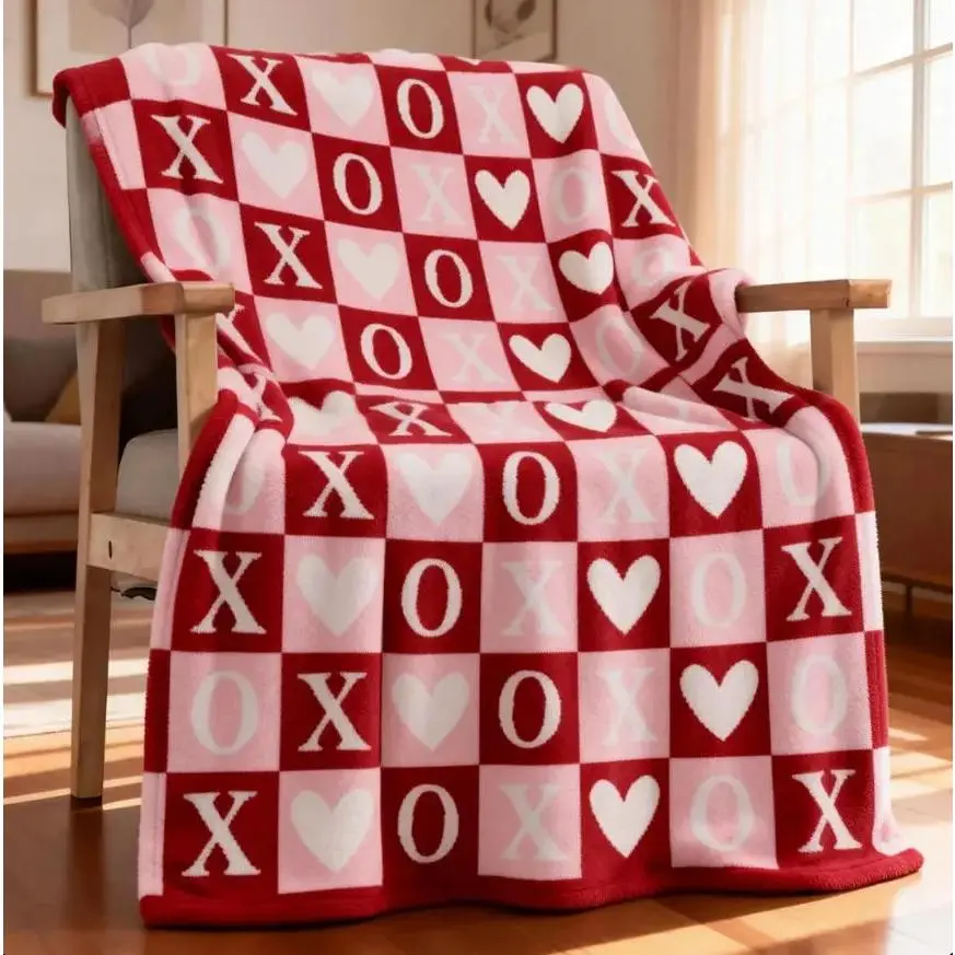 Valentine's Day Throw Blanket, Heart Print Red Pink White, Soft Lightweight Cozy Gift for Wife, Couch/Bed Decor