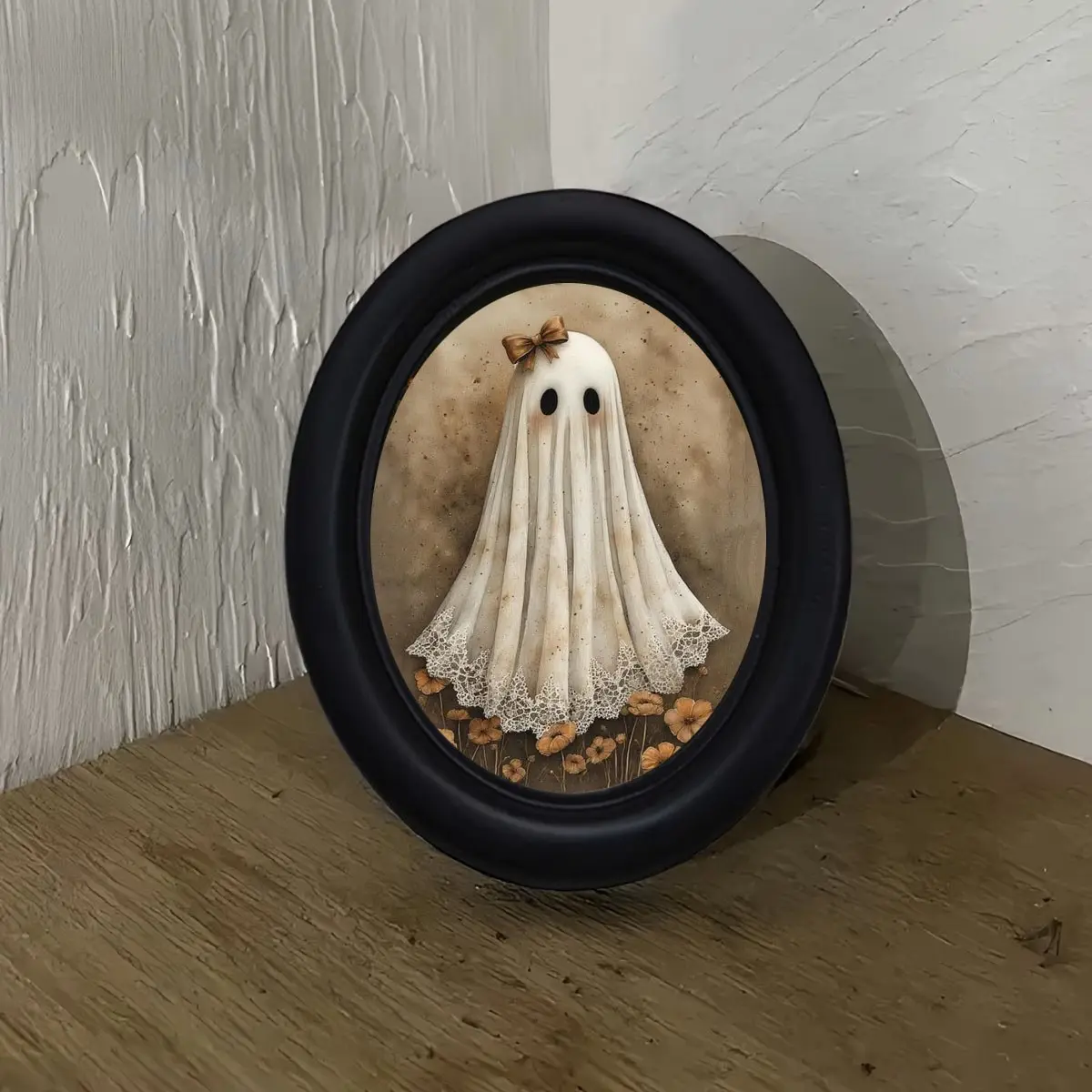 Vintage Halloween Ghost Wall Art, Oval Frame, Decorative, Perfect for Home Office Decor, Ideal for Halloween Christmas Thanksgiving