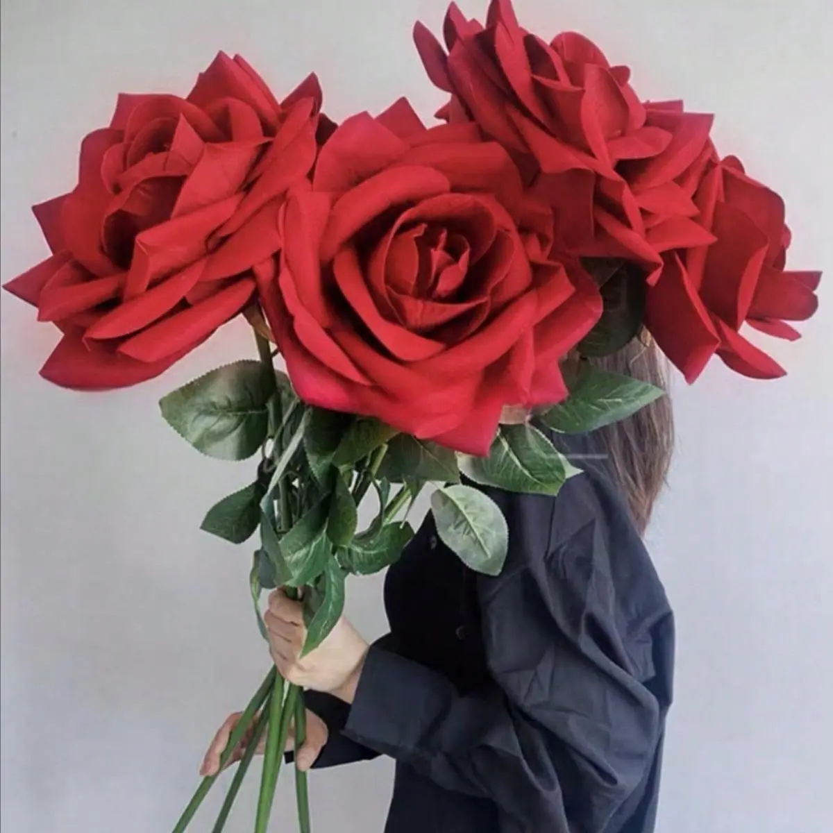 44in Giant Plastic Red Rose Decorative Floral Prop, Extra-Long Artificial Single Stem for Wedding Arch, Home Decor & Gift, Artificial Plants Decor, Fake Flower Decor