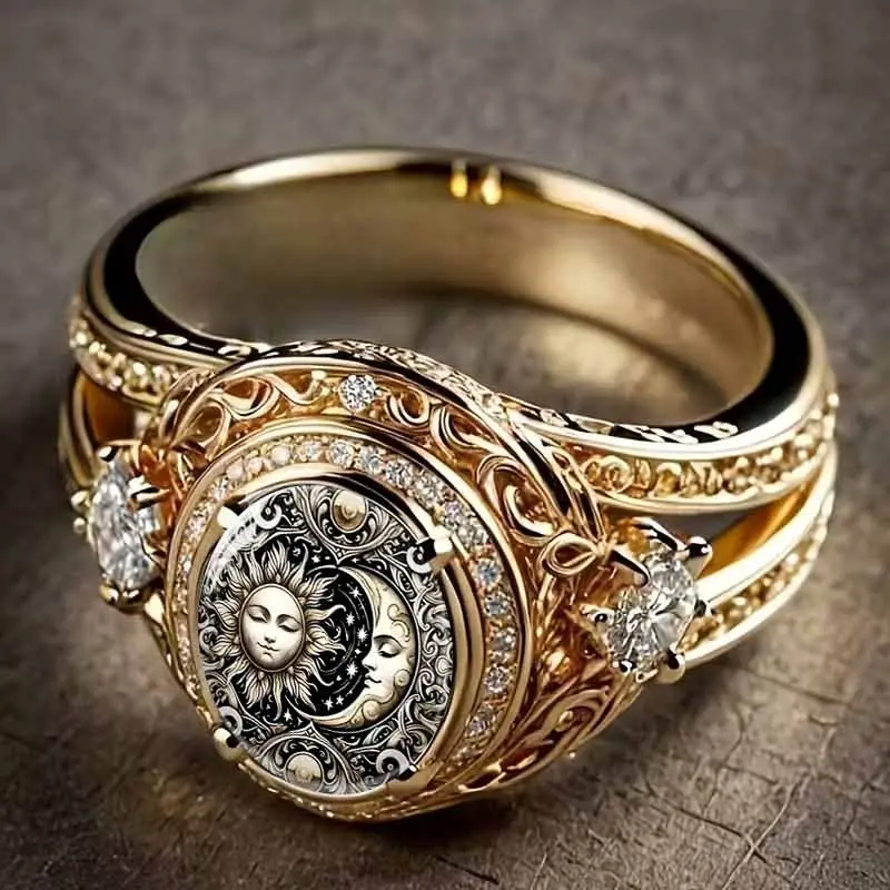 Vintage Distressed Alloy Ring Carved Sun And Moon Totem Matte Anti-Tarnish Metal Surface Moderate Wide Band Unisex For Daily Commuting Casual Outfits Minimalist Unique Portable Decorative Finger Accessory