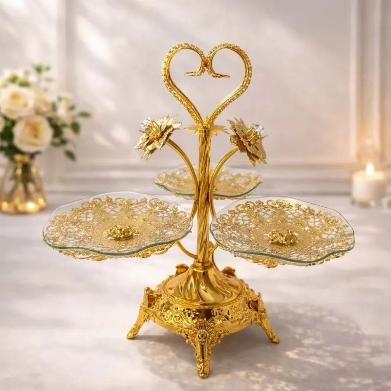 High-end European and American style four-grid round fruit plate, creative light luxury tea table ornament, three-layer viral fruit tray, Decorative Plates, Elegant Plates