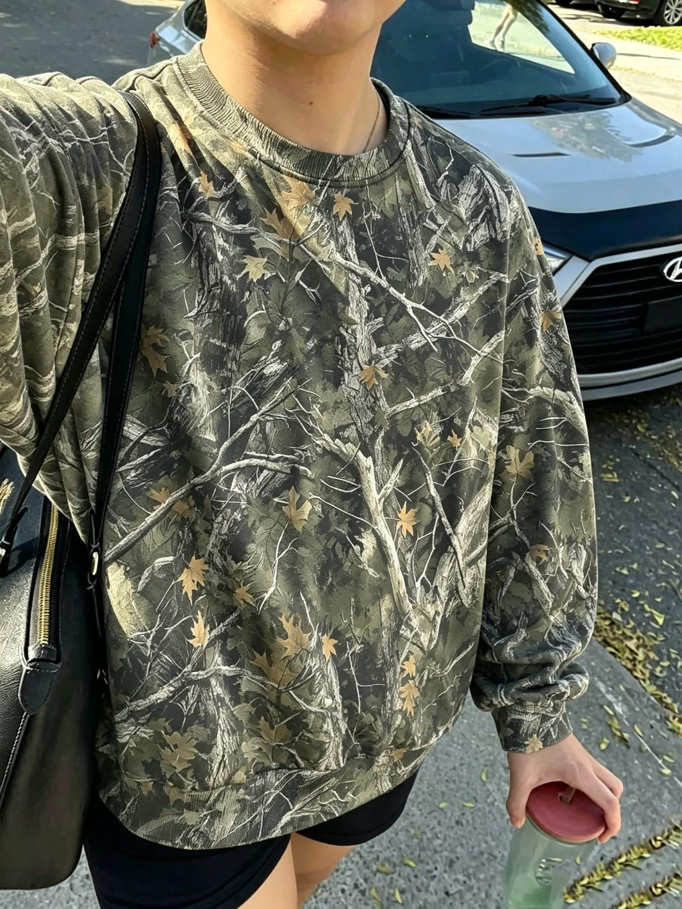 Women's Loose Fit Camo Print Pullover Sweatshirt, Round Neck Long Sleeve, Casual Street Style, Fall & Winter Fashion Top