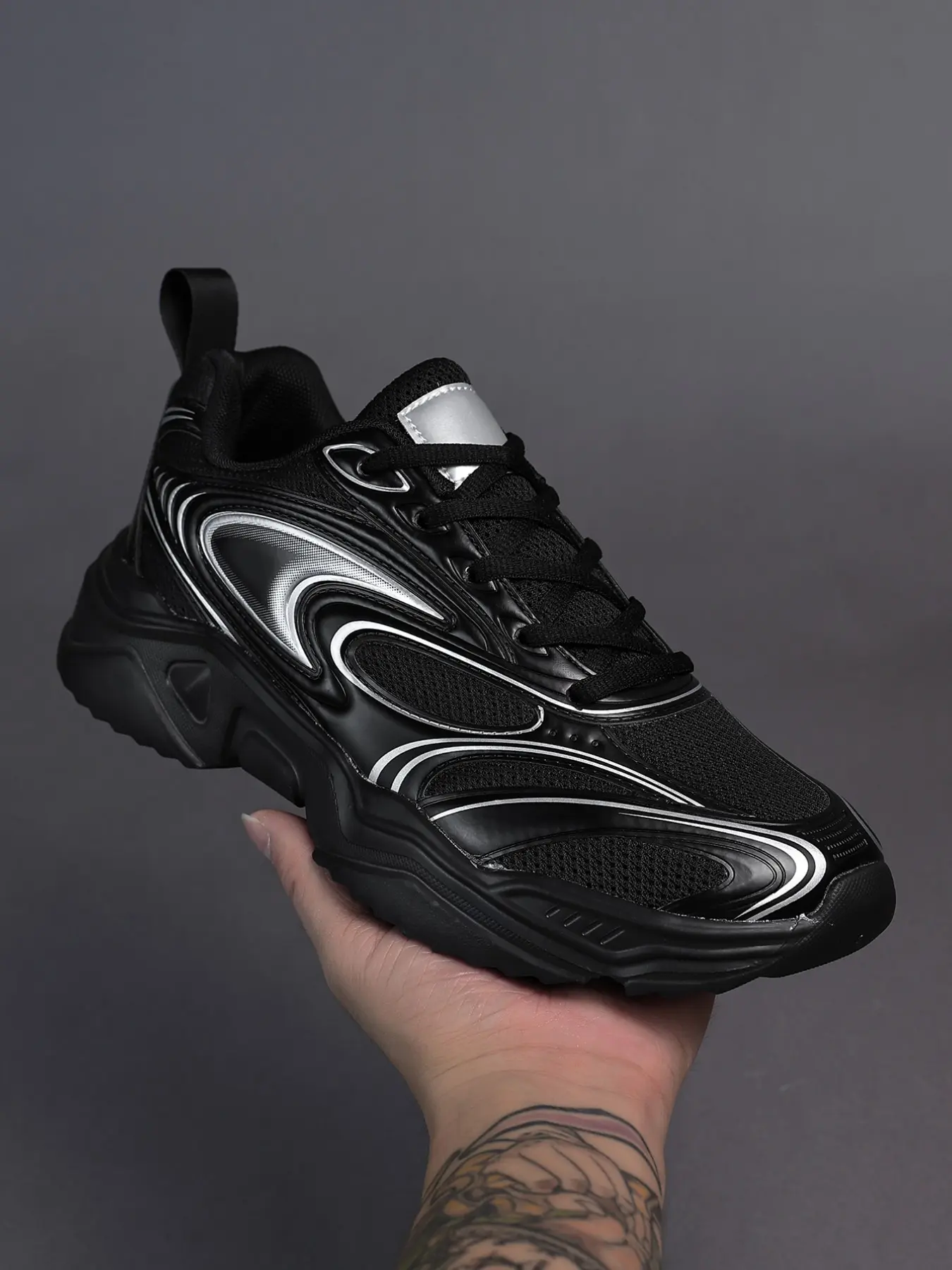 Men's Silver Streamlined Mech Dad Shoes, Breathable Mesh, Multi-Layer Cushioned Sole, Anti-Slip, Invisible Heel Lift, Unisex Casual Sports Shoes, Nonslip Gym Trainers