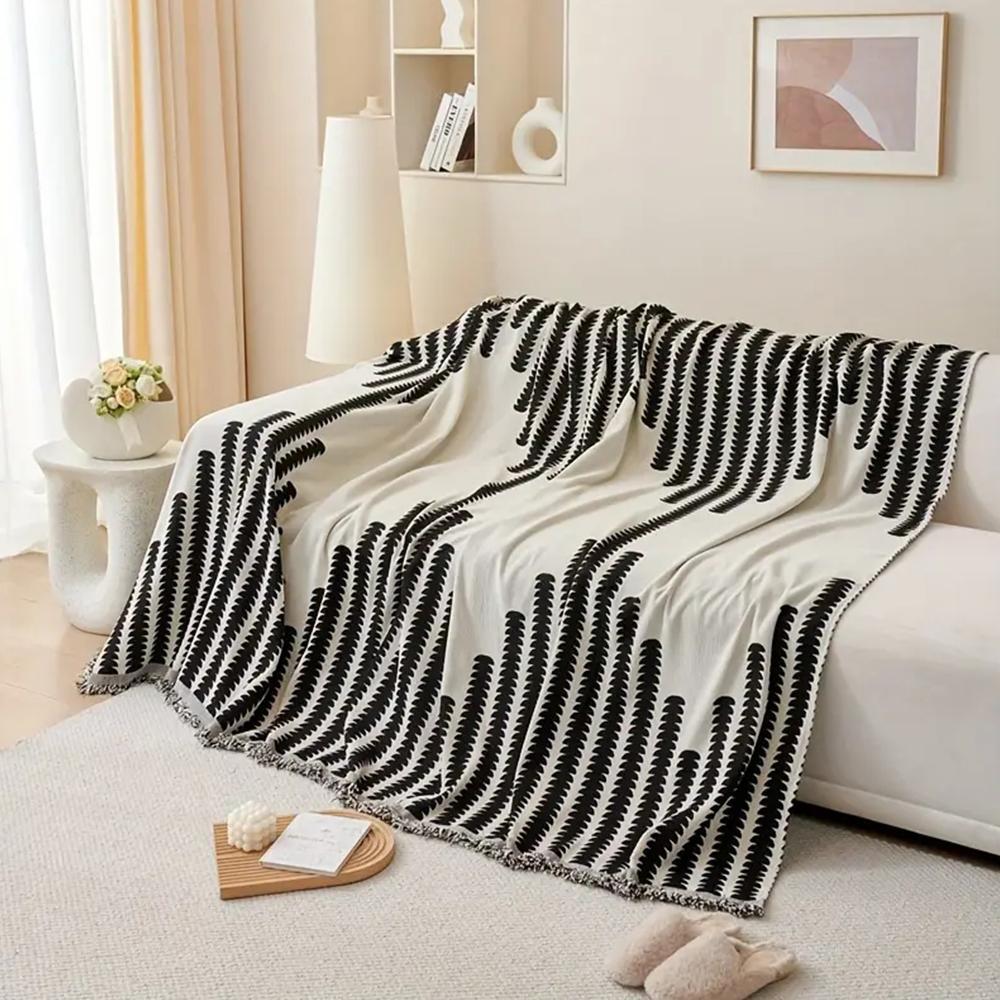 Striped Pattern Sofa Cover, 1 Count Soft Comfortable Sofa Towel, Sofa Protector for Home Living Room Bedroom, Home Decor