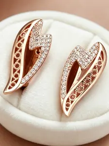 American Vanguard Hollow Out Dagger Full Diamond Ear Cuff, Cold Sensation Avant-Garde Jawline Enhancer, Streetwear Art Event Gift