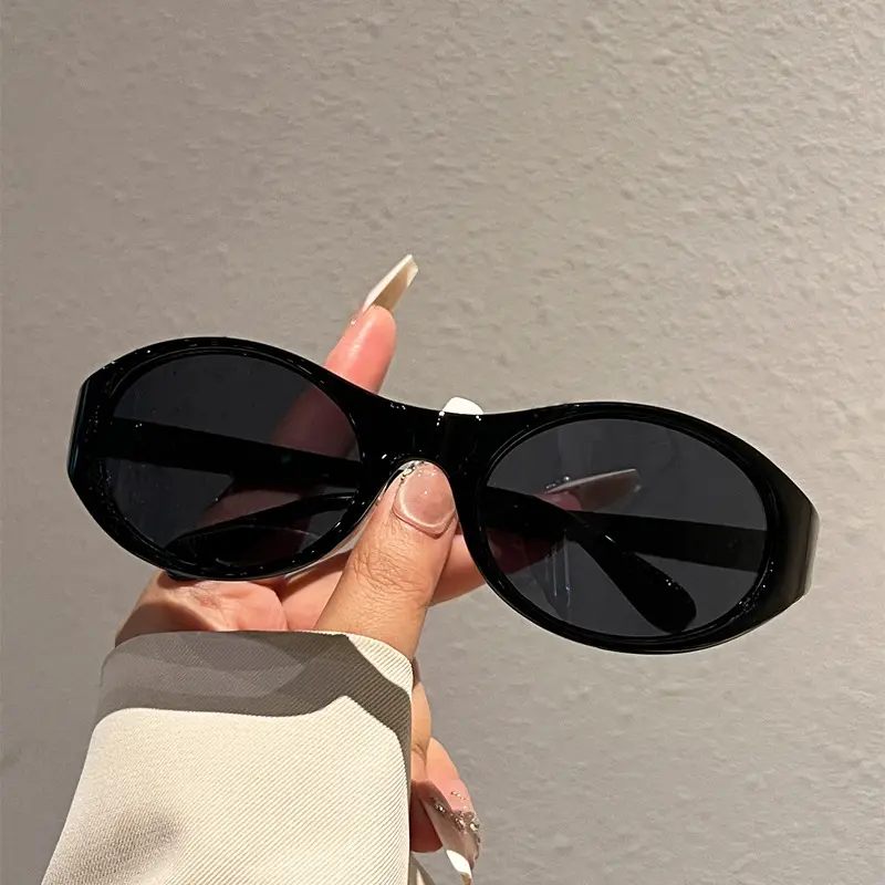 Effortless Metallic Silver Wrap Around Oval Sunglasses UV Protection Face Slimming Lightweight Y2K Cyberpunk Futuristic Gorpcore Festival Eyewear