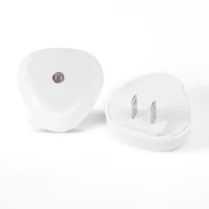 Night Lights Plug into Wall , Plug in Night Light with Dusk-to-Dawn Light Sensor,  Soft White 0.5W, LED Nightlight for Bathroom, Adult, Hallway