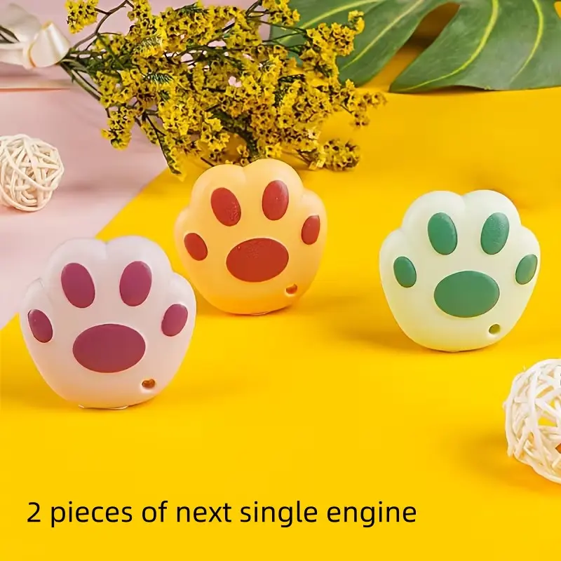 Portable cutting tool, cute cat claw modeling cutter, suitable for office, office supplies, interesting design, solid structure.