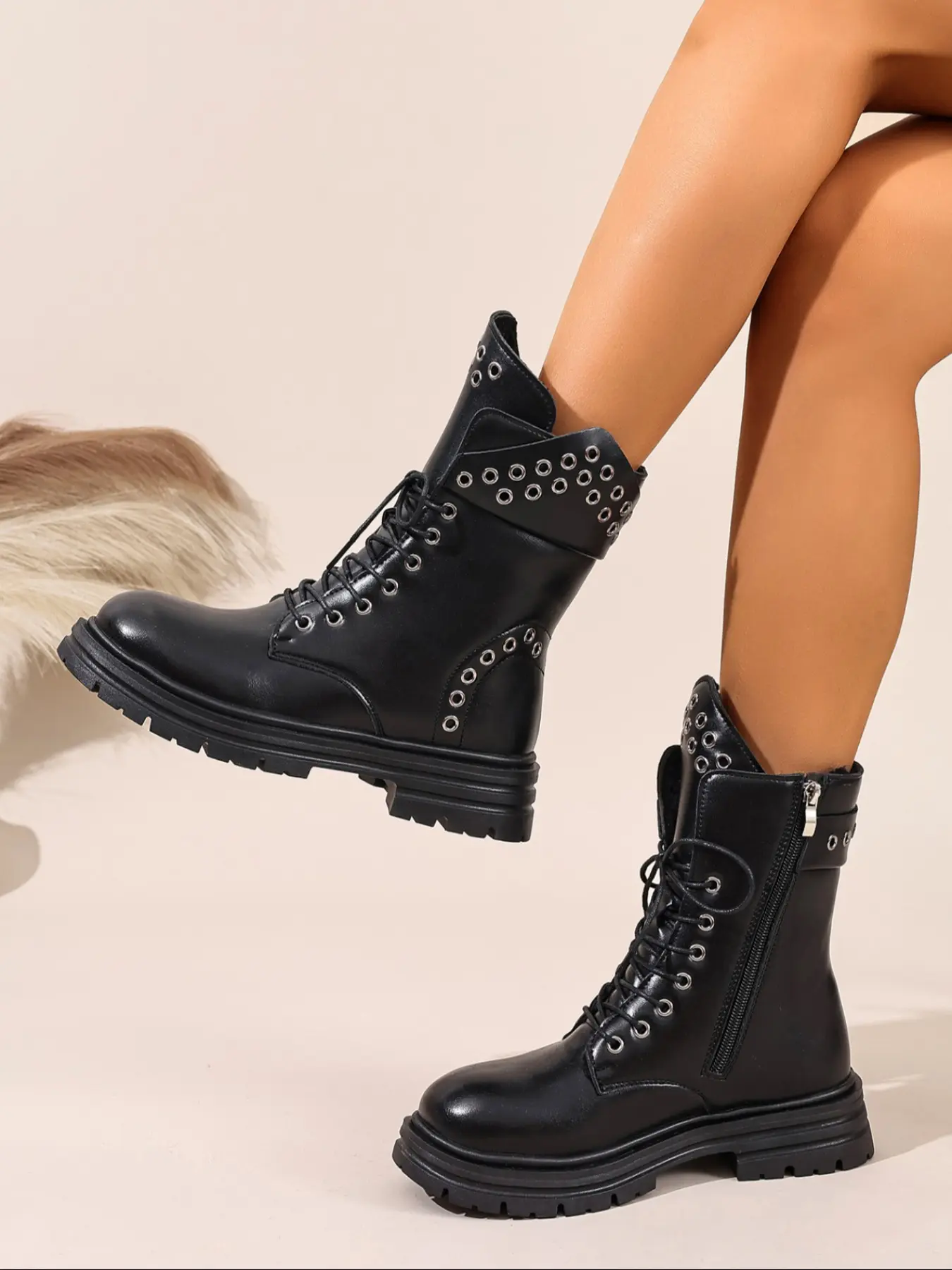 New Fall Winter Metal Eyelet Lace-Up Work Boots, Anti-Slip Thick Rubber Sole Motorcycle Boots, Punk Style Short Boots for Women