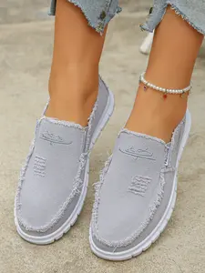 Women's Casual Embroidered Patchwork Flat Sneakers, Round Toe Low Top Textile Shoes, All-Season Comfortable Rubber Sole Footwear