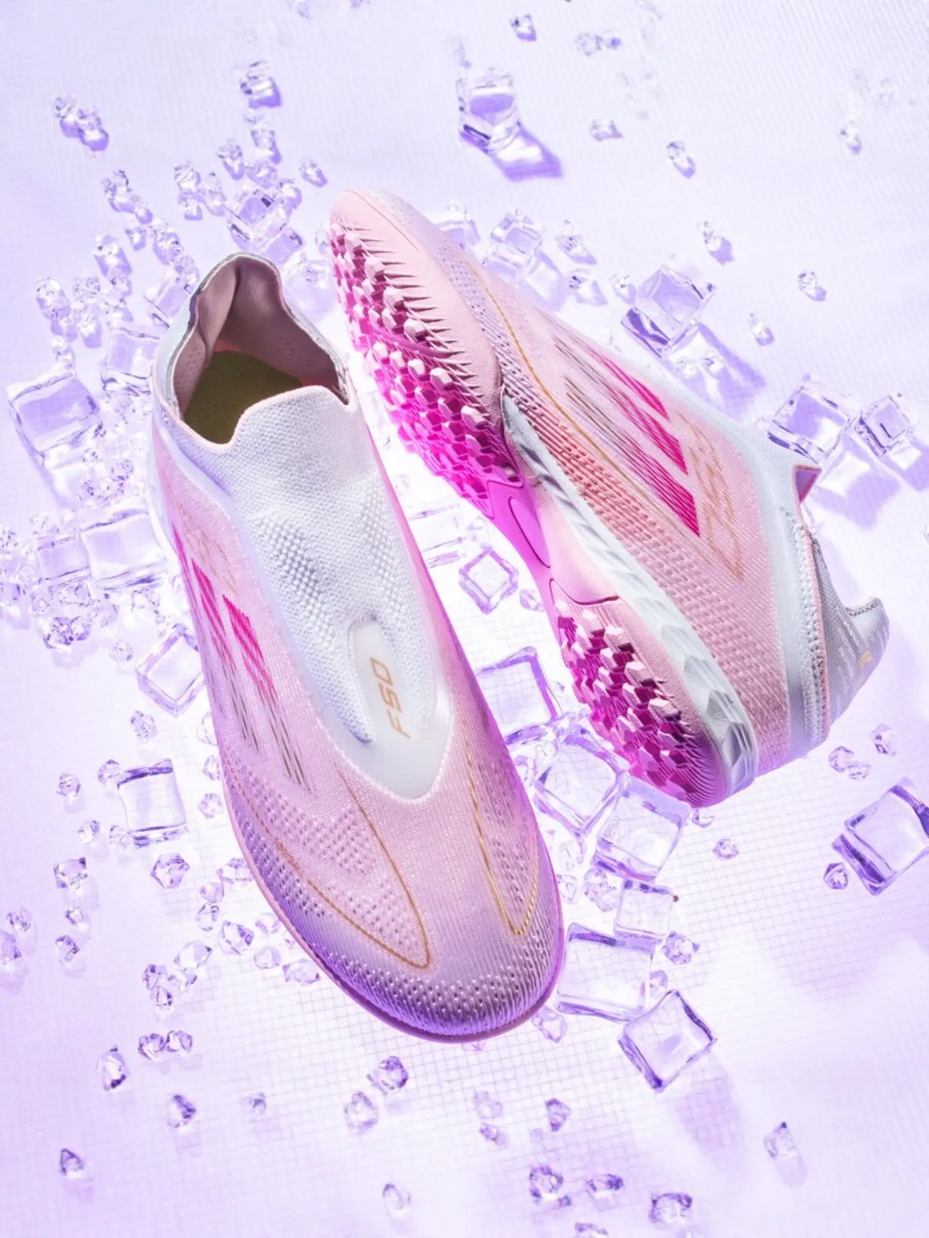 Unisex Youth Soccer Shoes, TF Stud Design, Durable Comfort Training Cleats, Competitive Sports Footwear, Ideal for Grass Fields