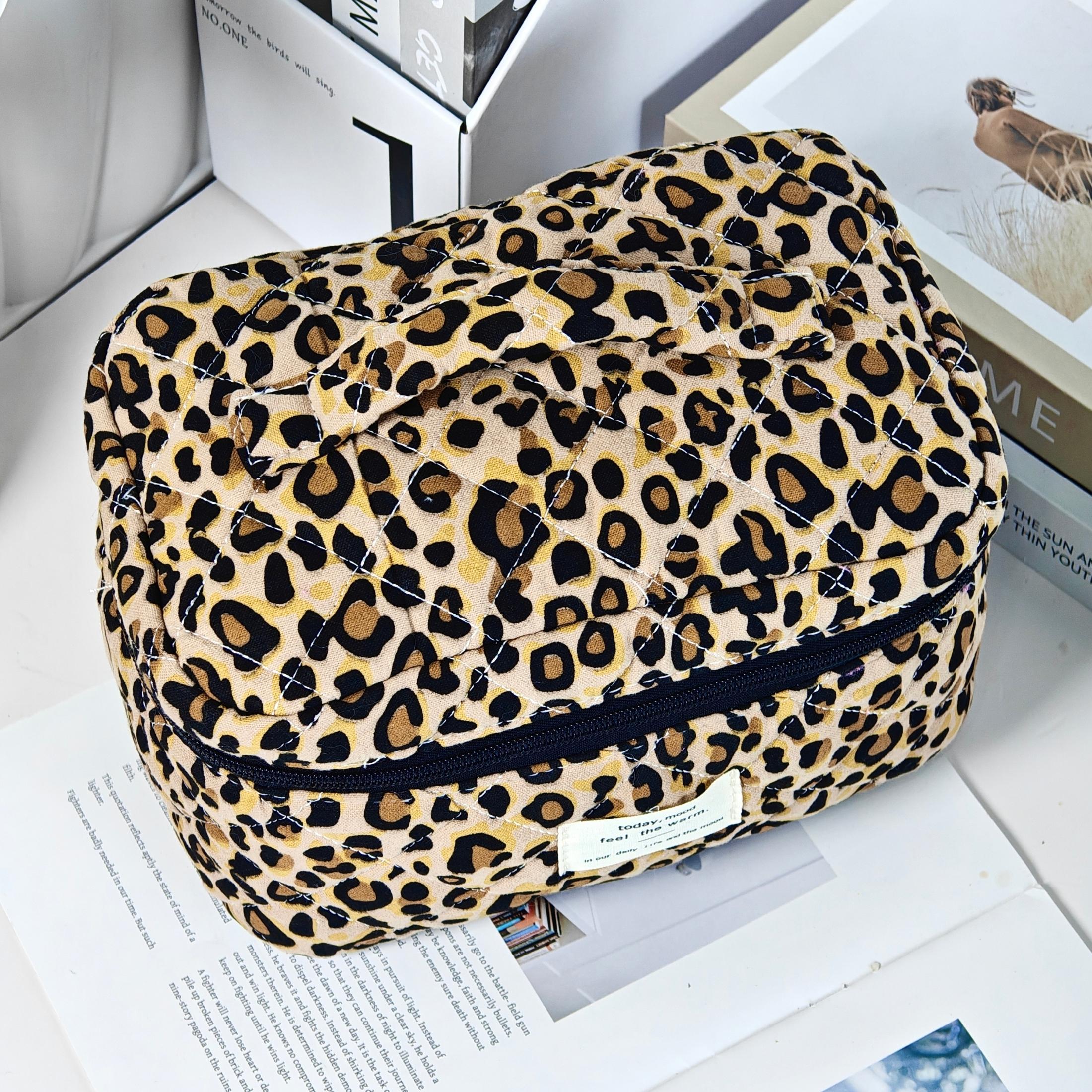 Leopard Pattern Makeup Bag Set, 3 Counts Large Capacity Travel Cosmetic Storage Bag, Zipper Makeup Organizer Pouch, Versatile Storage Bag for Travel & Daily Use, Travel Cosmetic Bags