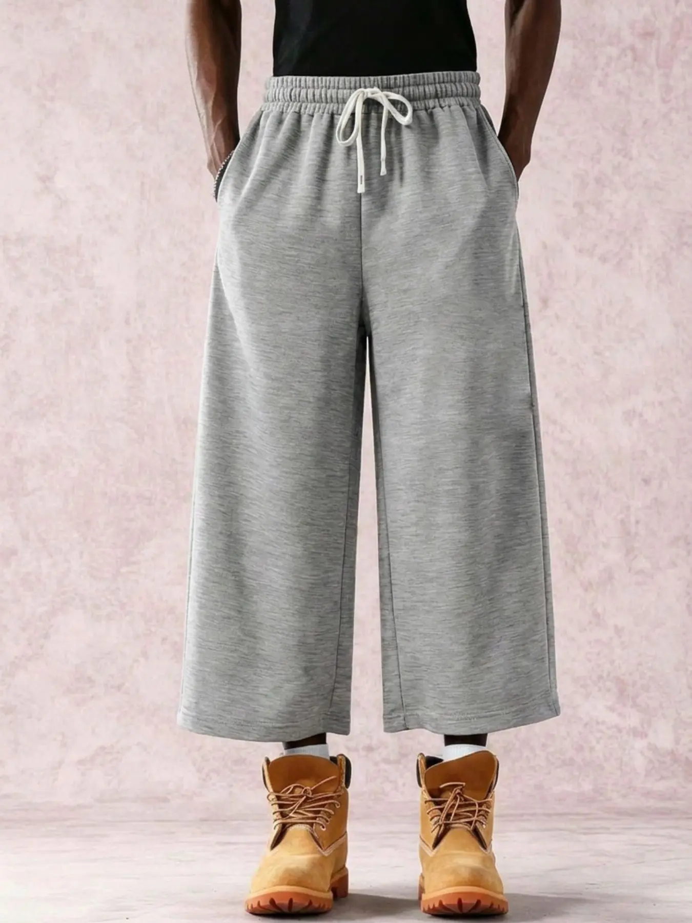 Trendy light gray drawstring cropped sweatpants, elastic waist, wide leg, cropped length, suitable for everyday wear and sports activities, Casual Comfy Sporty lounge sweatpants
