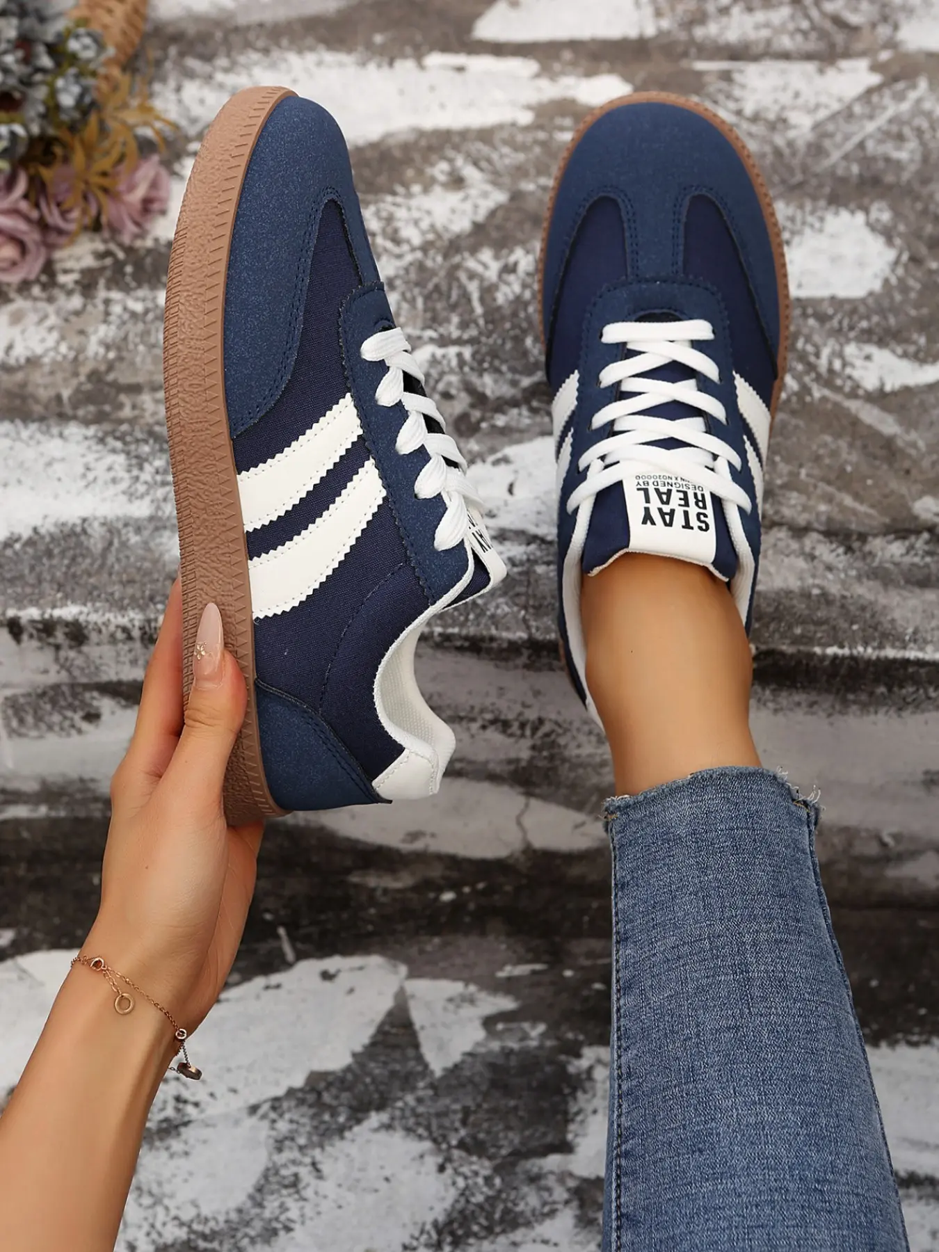 Women's Patchwork Leather Striped Sport Shoes, Rubber Sole Design, Casual Style, Suitable for All Seasons, Perfect for Daily Wear