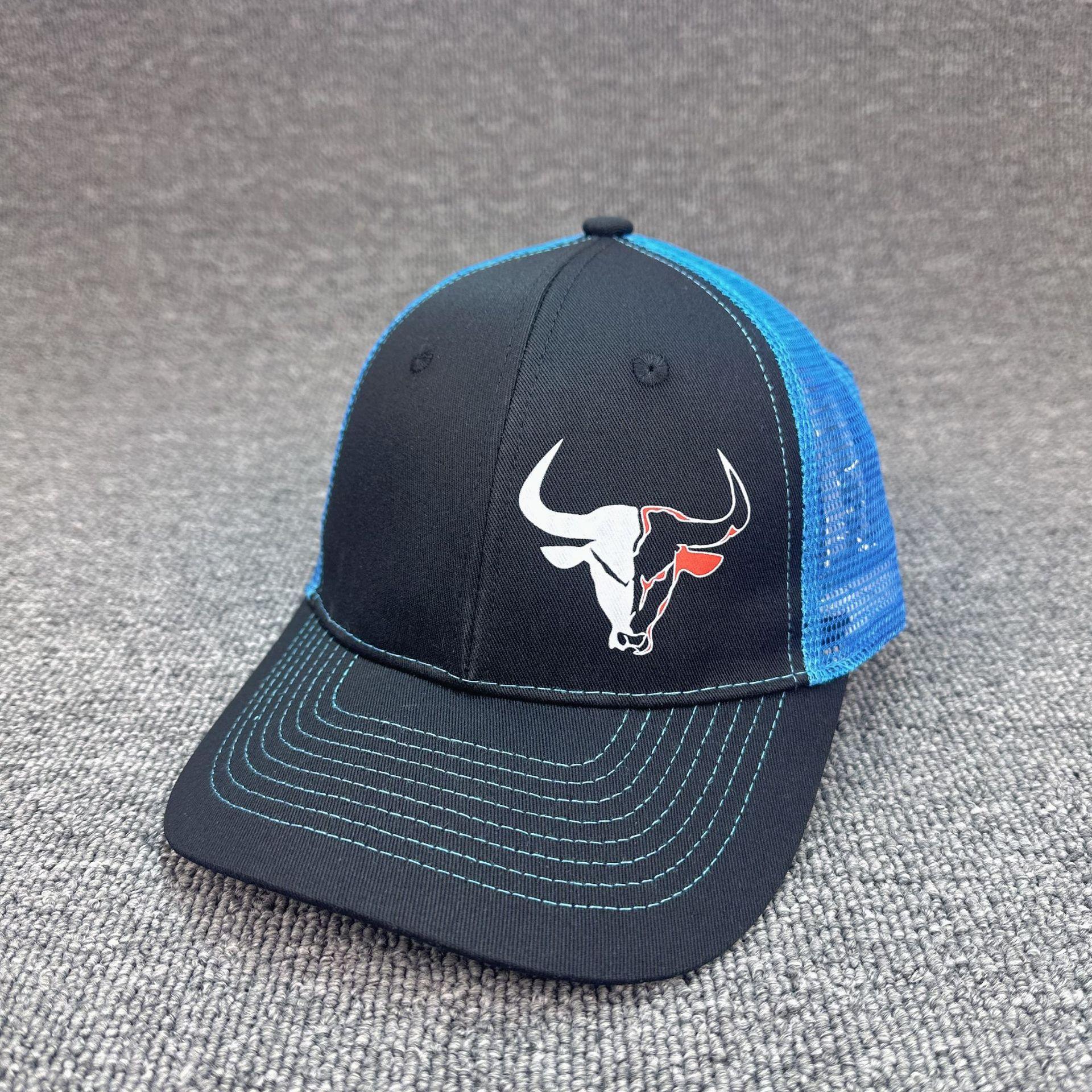 New cow head print sunshade mesh cap, casual baseball cap for European and American men and women, suitable for couples, versatile