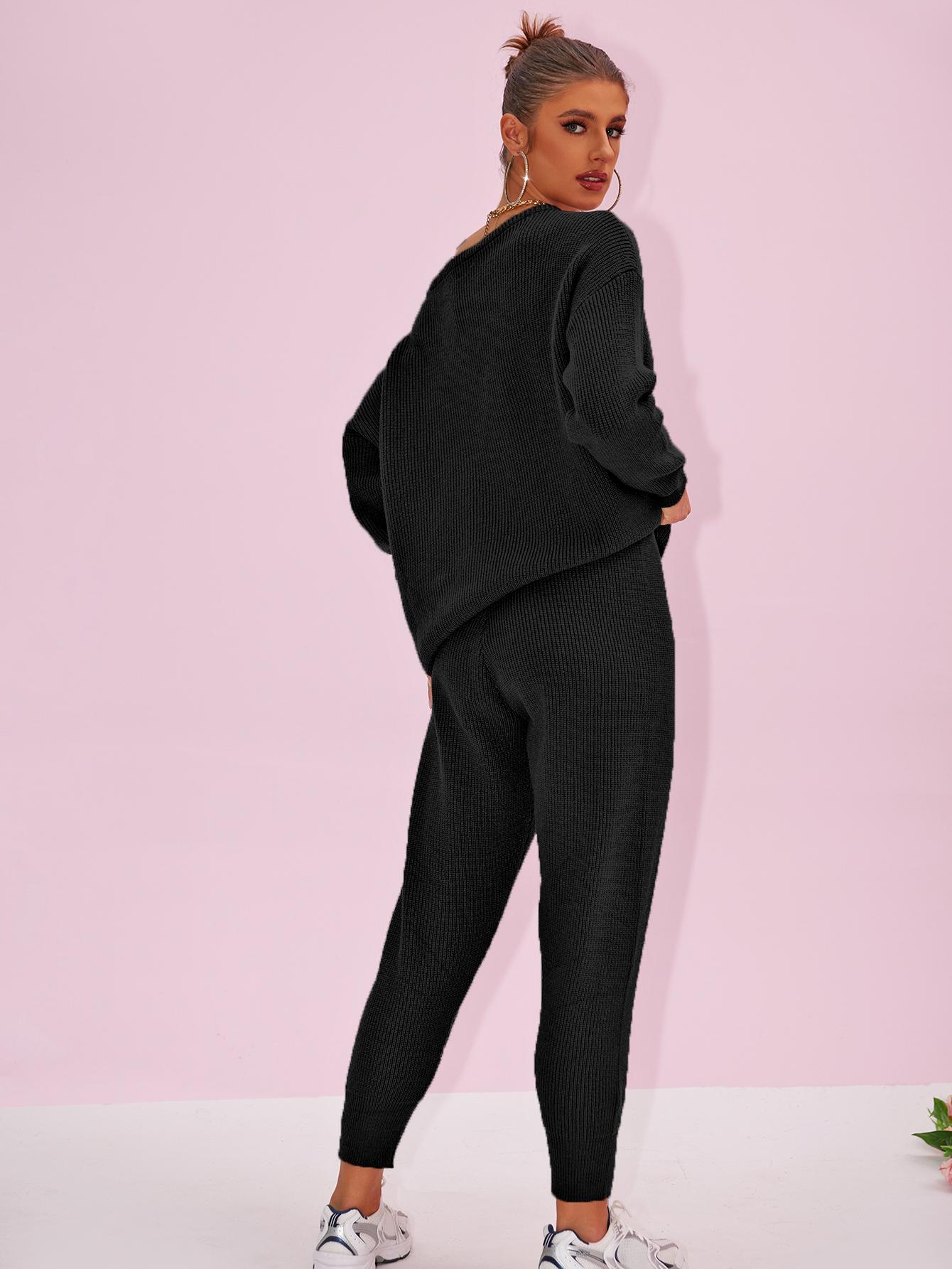 [US shipping]Joyfunear  Crew Neck Top - Minimalist Product with Crew Neck Attribute