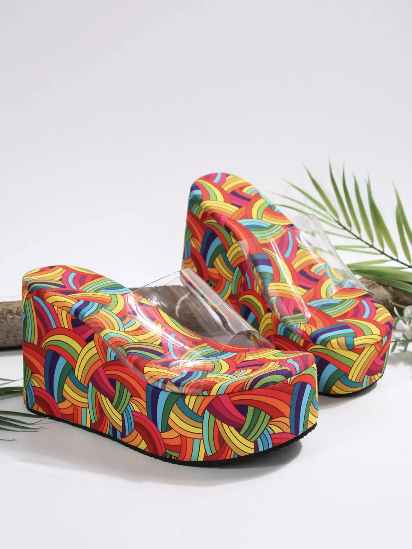 Women Rainbow Stripe Print Clear PVC Single Strap Open Toe Platform Wedge Slide Sandals，Soft Cushioned Anti-Slip Elevated Wedge Sole，Street Date Vacation Casual Footwear，1 Color Rainbow Stripe Print
