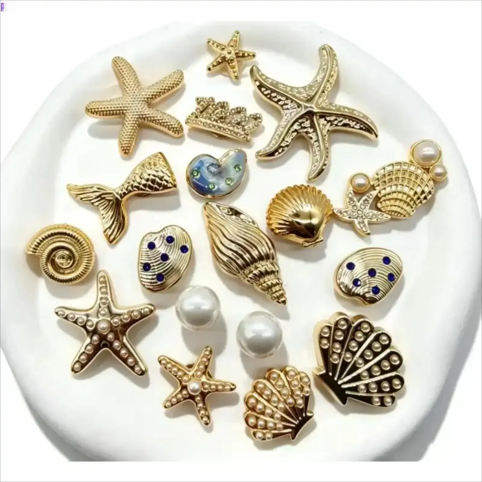 18-Piece Ocean Theme Shoe Charms Set, Rhinestone Seashell, Starfish and Pearl Charms for Clog Shoes, Sandals and Hole Shoes, DIY Decorative Accessories