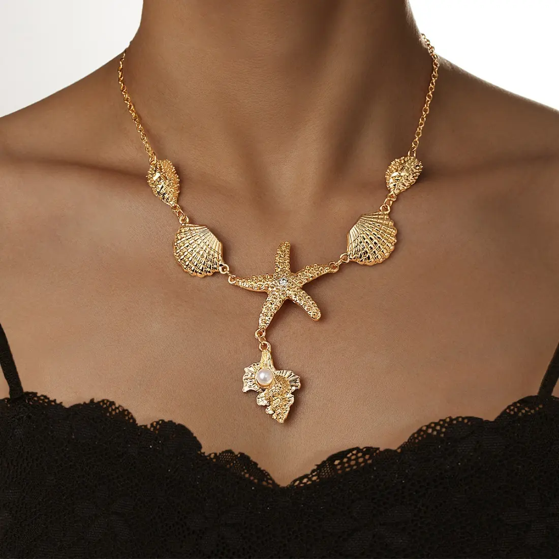 Women's Elegant Ocean-Style Starfish Conch Shell Splicing Necklace, Alloy Base with Stainless Steel Accents, Casual Charm Pendant with Faux Pearl Detail, Plastic Components