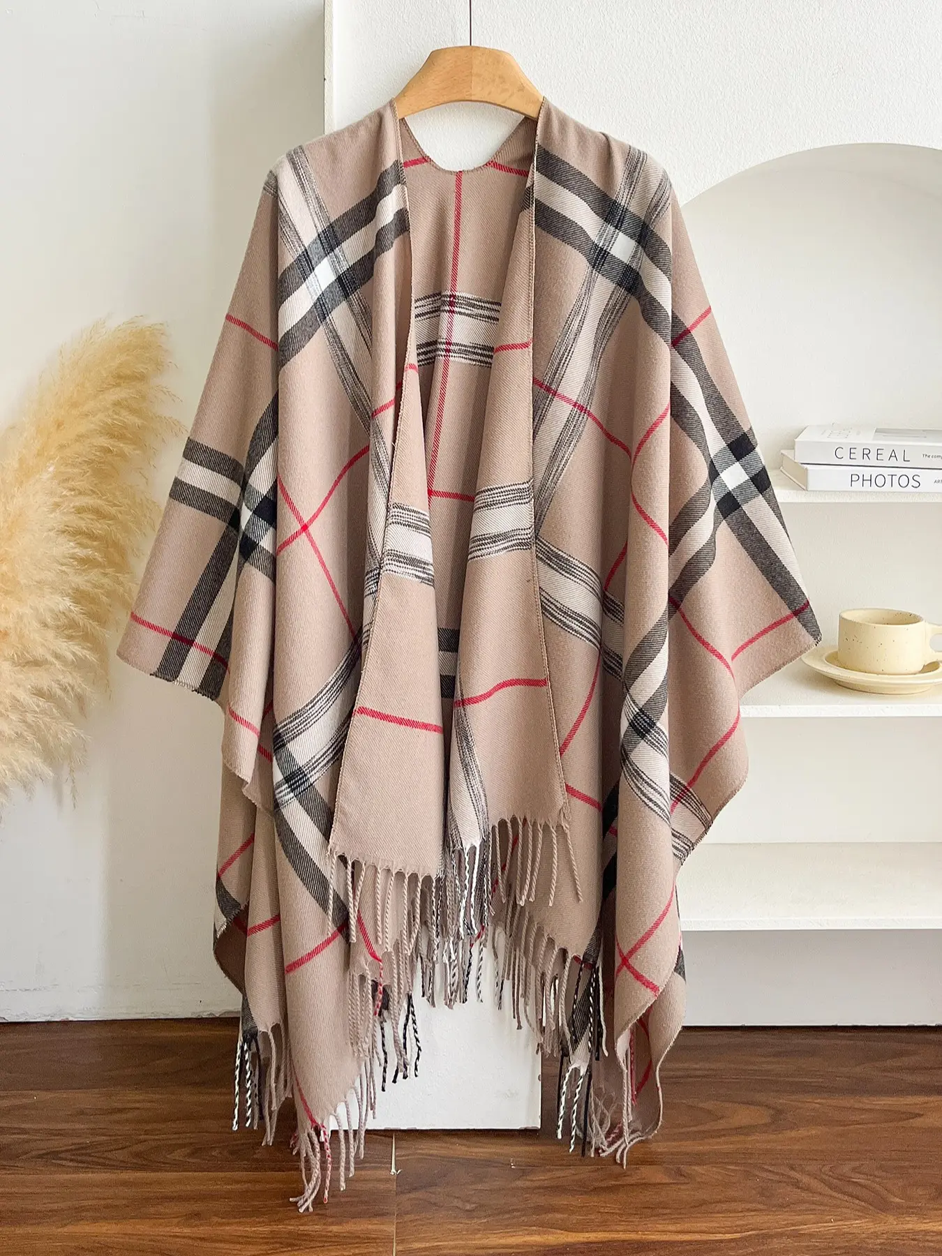 Women's Versatile Fringe Plaid Shawl, Fashion Shawl Wrap, Fashion Neutral Color Accessory, Ideal for Outdoor Activities, Multi-Purpose Design, Essential Fashion Item