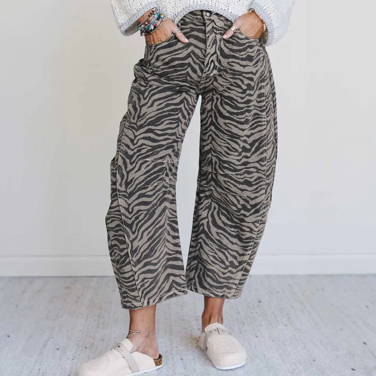 BF Women's Zebra Print Barrel Jeans Wide Leg Baggy Denim Pants High Waist Loose Boyfriend Jeans Trendy Y2K Streetwear Casual Outfit,travel essentials,camping essentials