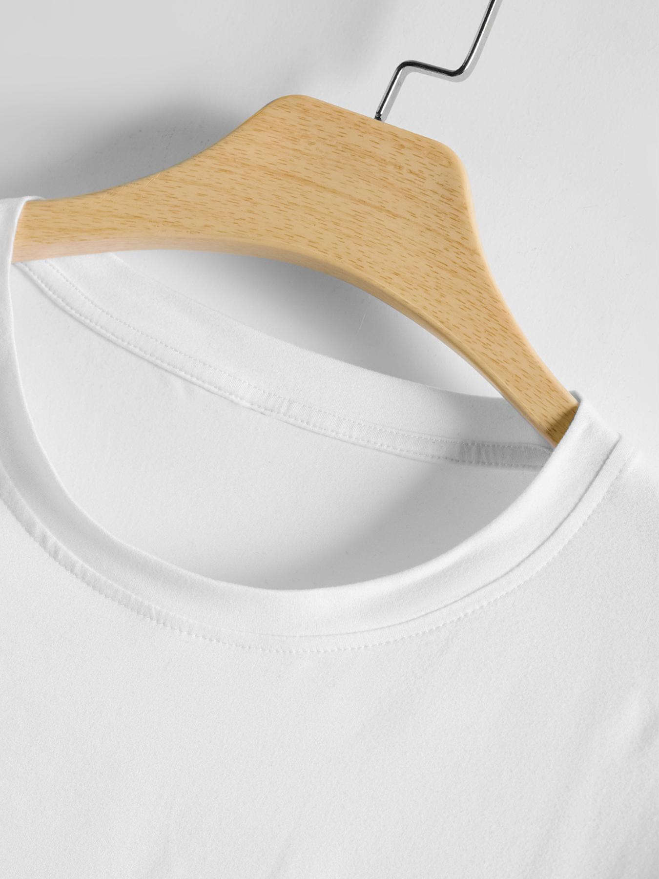 Men's American Flag Graphic Print Round Neck Tank Top Vest, Regular Fit Fitted Casual Crew Neck Sleeveless Top for Summer, Men's Clothes for Outdoor Wear, Socks