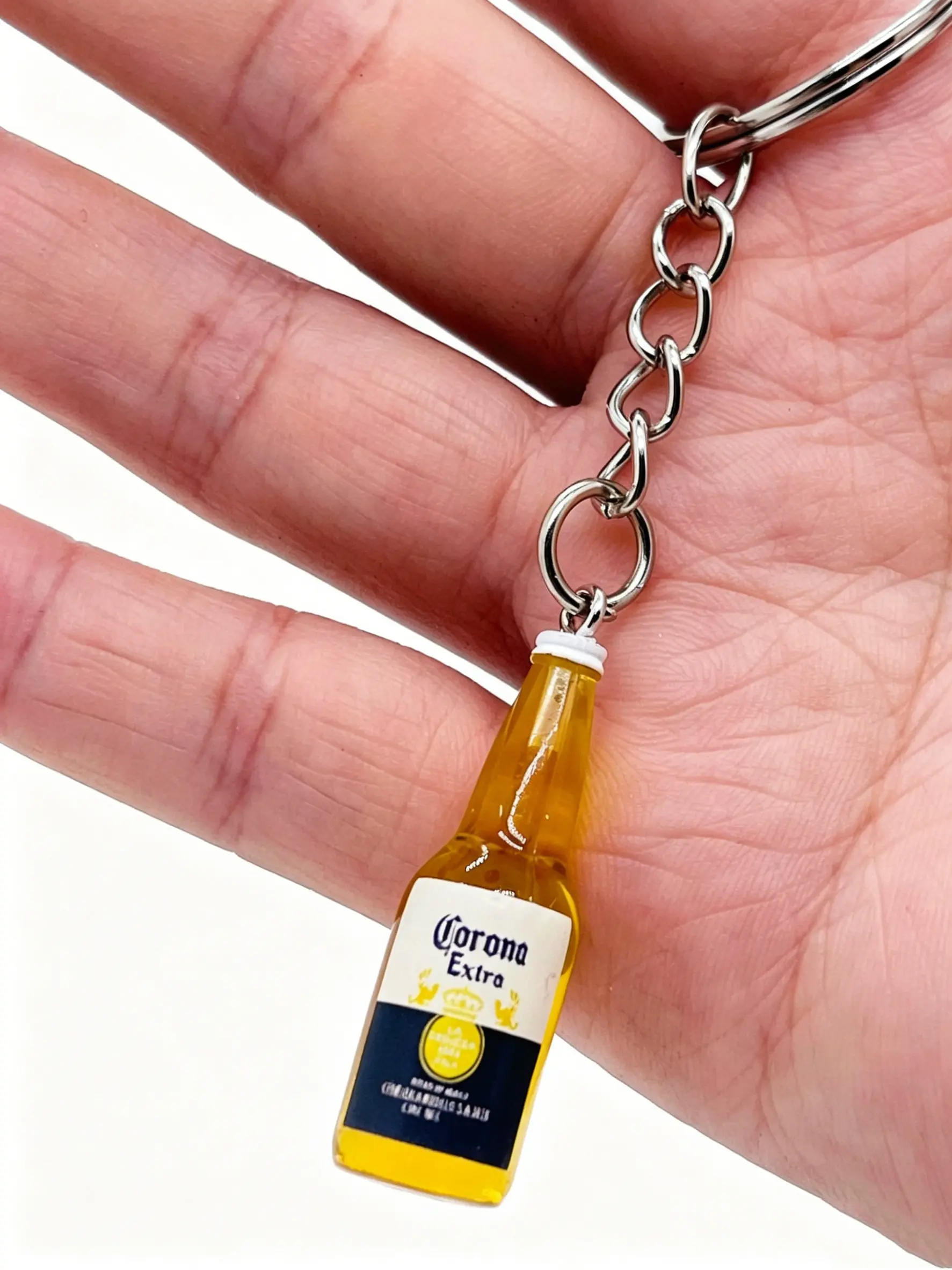 Novelty Mini Simulated Beer Bottle Keychain, Cute Keychain Accessory, 3D Acrylic Bottle Bag Charm with metal key ring, Realistic liquor pendant, gift for students & office workers, Multiple beer designs, lightweight bag decor, Unisex cute trinket
