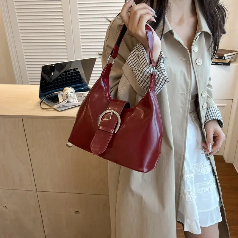 Shoulder Bag for Women, Korean Style Minimalist Crescent Purse, Lightweight & Compact Crossbody Handbag with Adjustable Strap, Crossbody Strap, Everyday Bag, Female Bag