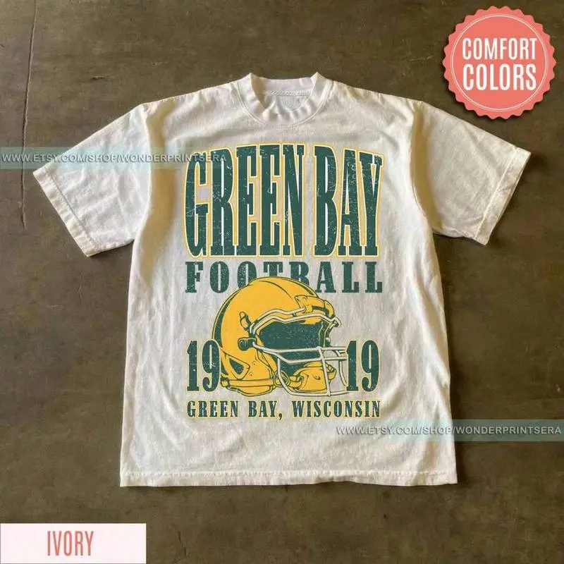 Green Bay Football Vintage Style  T-Shirt, Retro Green Bay Varsity Crewneck T-Shirt, G