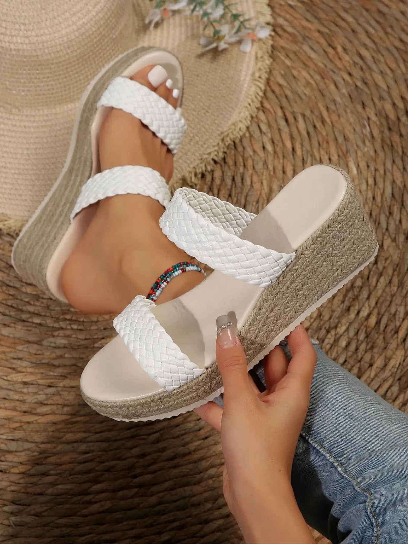 Women's Summer 2025 Woven Strap Slip-on Platform Trendy Sandals, White Breathable Wedges Heels Sandals, Summer Beach Flat Shoes, Non-slip Mules Shoes