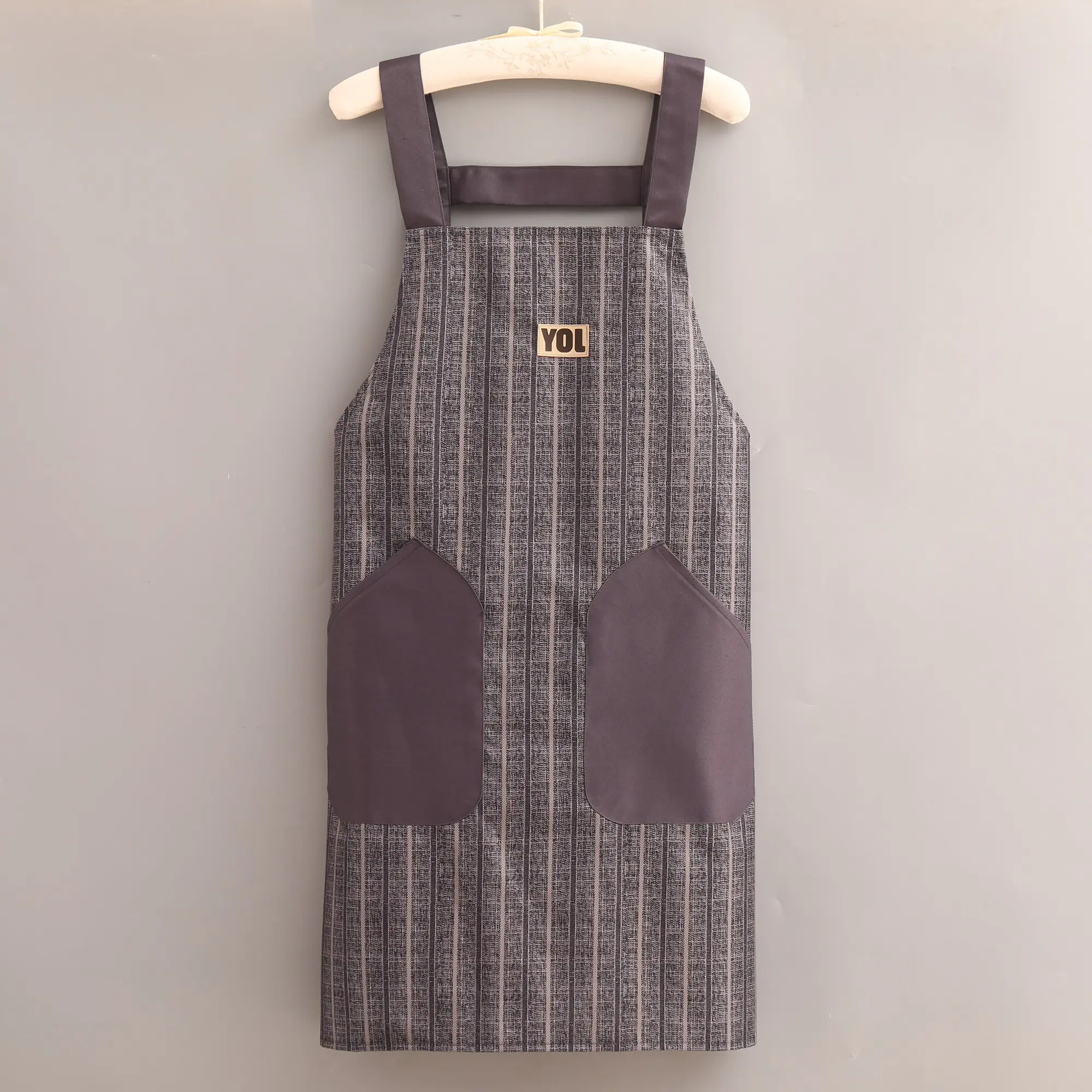 Vintage Striped Waterproof Oil-Resistant Apron, Thickened Laminated Kitchen Apron with Large Pockets, Ideal for Cooking and Household Tasks