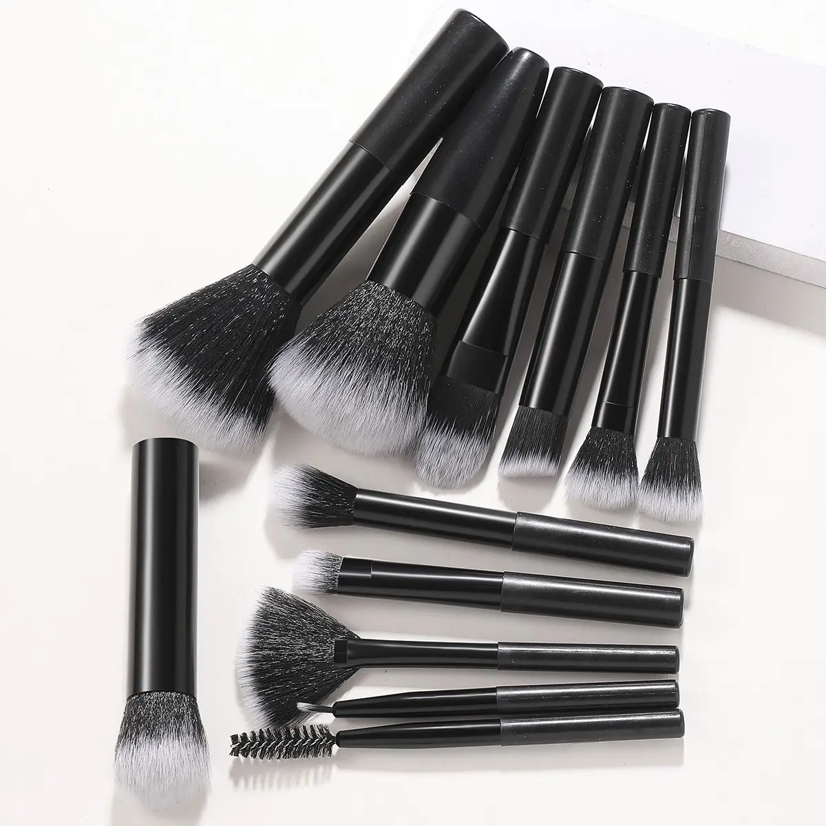 12pcs Makeup Brush Set, Cosmetics Brushes Set, Soft Synthetic Bristles, Face & Eye Brushes, Foundation, Powder, Blush, Eyeshadow, Eyebrow & Eyelash, Beginner & Daily Use, Beauty Tools Kit