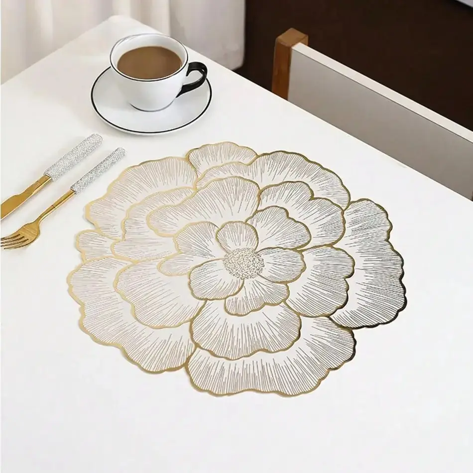 Elegant Floral Placemats with Gold Trim - Heat Resistant Table Decor for a Luxurious and Romantic Atmosphere, Ideal Valentine's Day Gift, Satin, Pvc, Waterproof, All Seasons, Valentine Gift, Oil Proof, Casual Dinners, Gold Foil Rose Flower, Valentine’s Gi