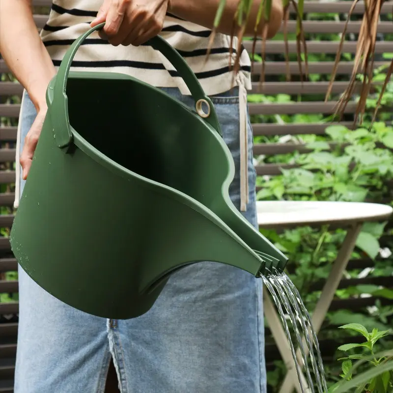 8L Gardening Watering Bucket with Measuring Scale, Plastic Flower Potting Tool, Long Spout Design for Easy Use, Ideal for Plant Care