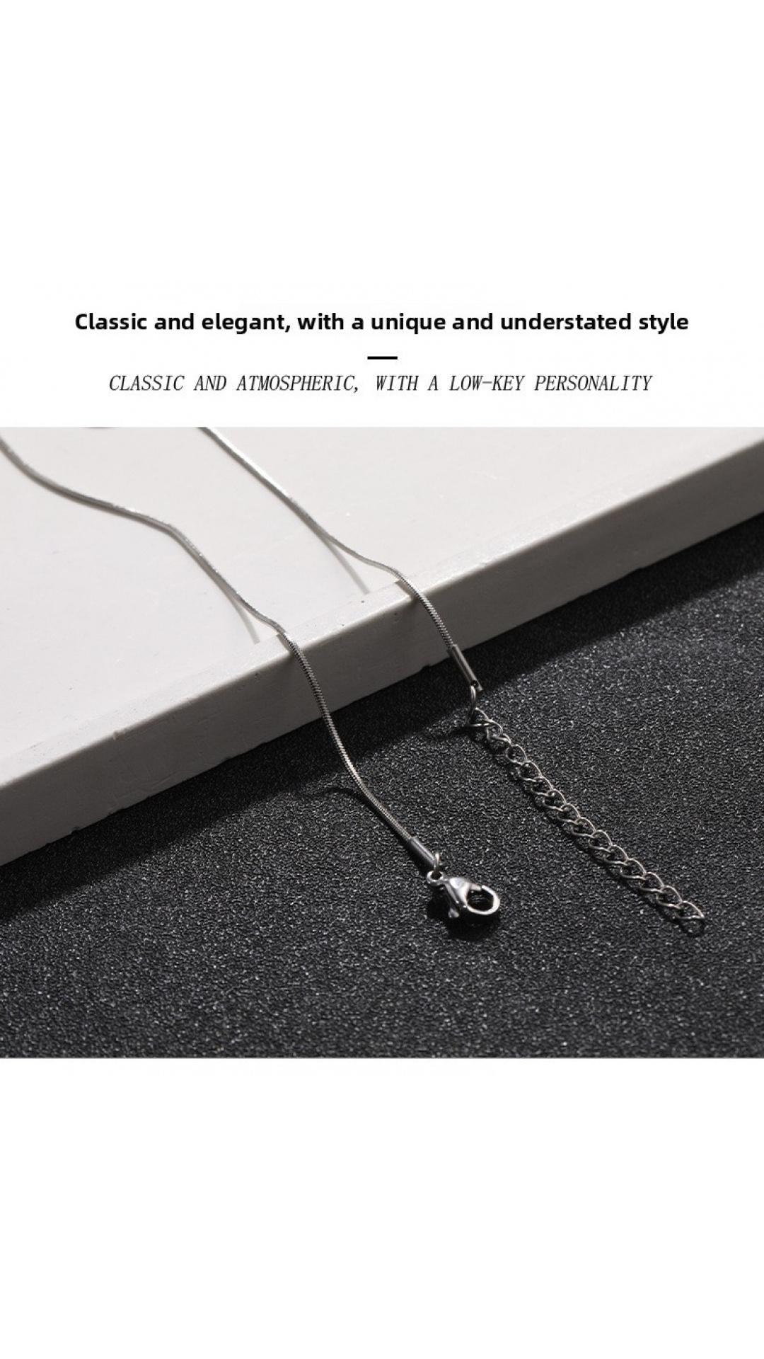 Trendy Snake Chain Necklace, Minimalist & Versatile for Daily, Party & Gift Giving